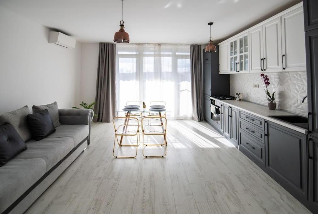 Urban Confort. Apartament Modern Si Luminos Rebreanu Тимишоара Екстериор снимка