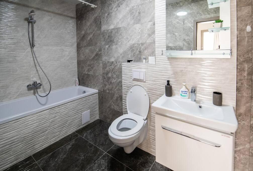Urban Confort. Apartament Modern Si Luminos Rebreanu Тимишоара Екстериор снимка